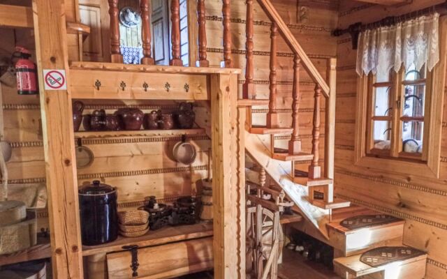 HOUSE BORóWNA BOROWNA 19462