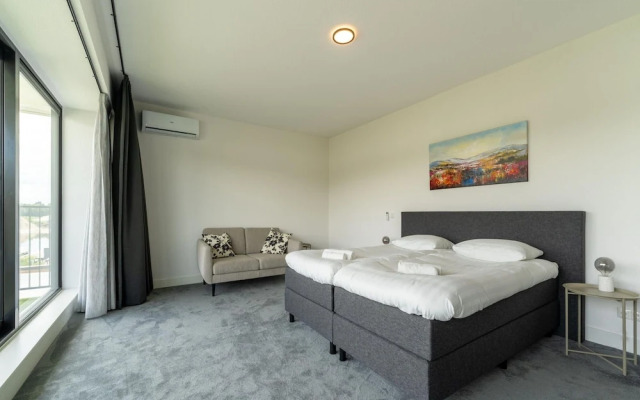 16p Spacious Villa on the Water in Zeewolde