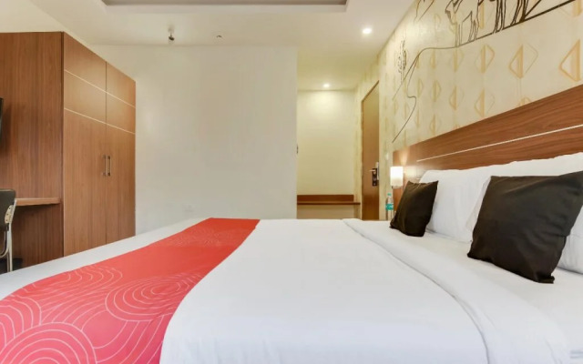 The Grand Continent by OYO Rooms