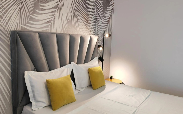 Sunset Bucharest Rebreanu