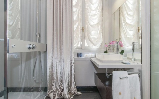 Milan Royal Suites Magenta & Luxury Apartments
