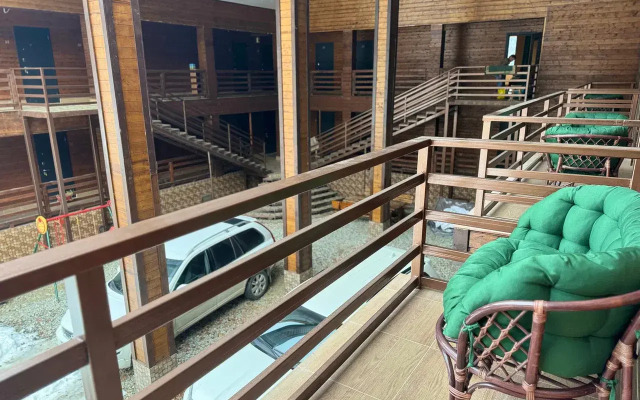 Hotel Cheget Khoum