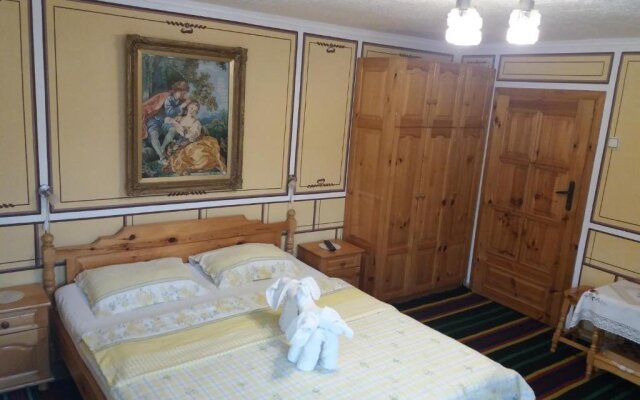 Guest House Bashtina Striaha
