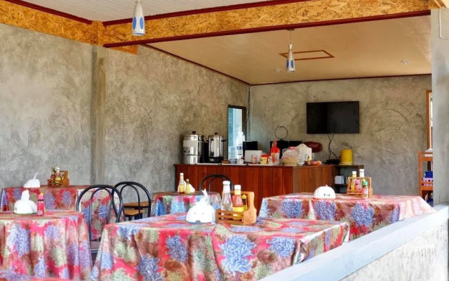 Thong Hug House Resort