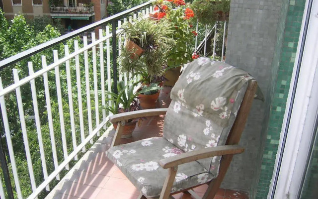 Sant Pau Apartments