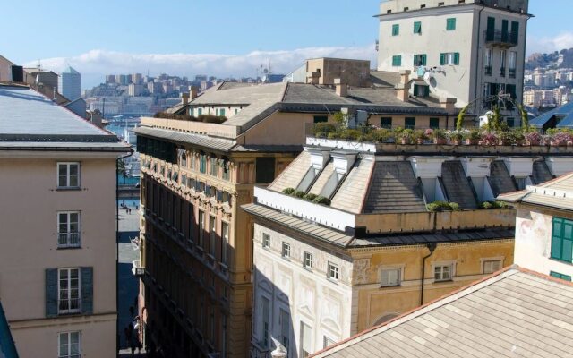 Altido Penthouse next to Acquario