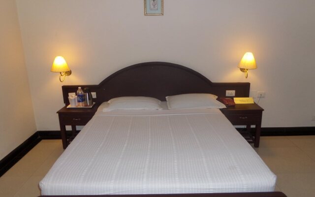 Hotel Elegance, Angamaly