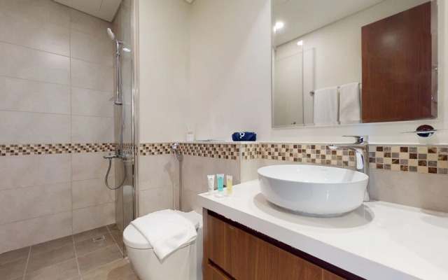 1016 Vera Residences