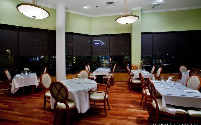 Delta Hotels by Marriott Richmond Downtown