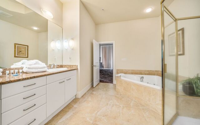 Crc0104 3 Bedroom Condo