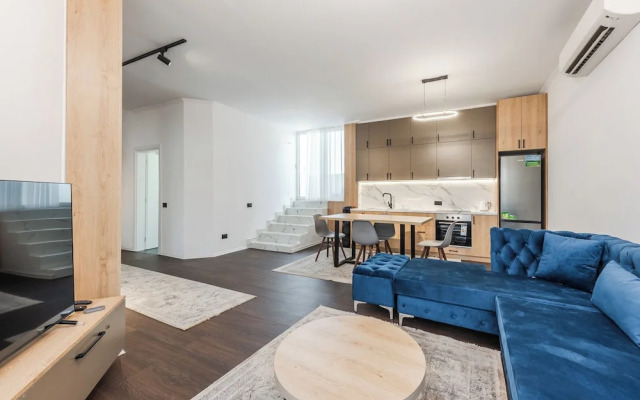 The City Center Penthouse by PS