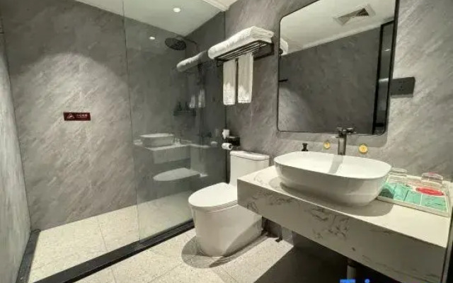 Golden Comfort Hotel