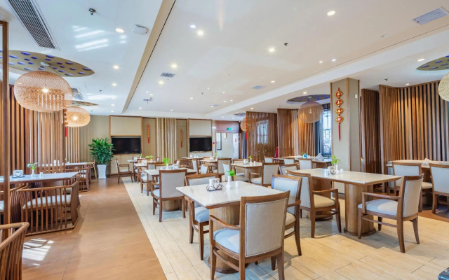 New Century Manju Hotel Anji Qiming