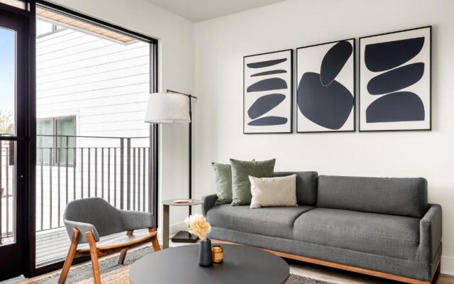 The Eighteen by Mint House