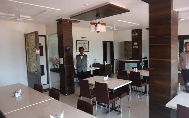 Hotel Anand
