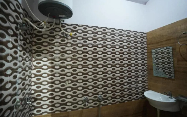 Hotel Gathbandhan