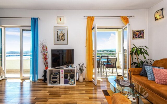 Nice Home in Sibenik With Wifi and 3 Bedrooms
