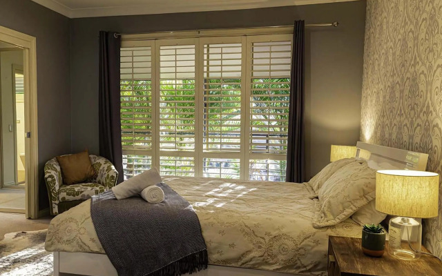 Magnificent Lakeview House - Long Jetty