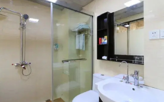 Boyi Yueju Hotel 【Yiwu International Trade City 】