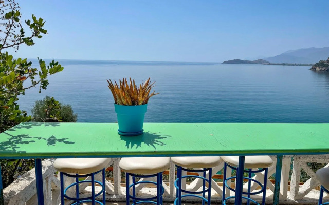 Muses Seaside Houses