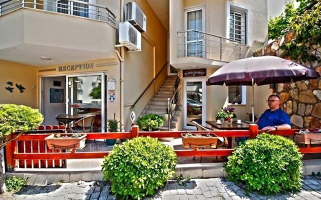 Bonapart Hotel