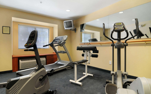Microtel Inn & Suites by Wyndham Huntsville
