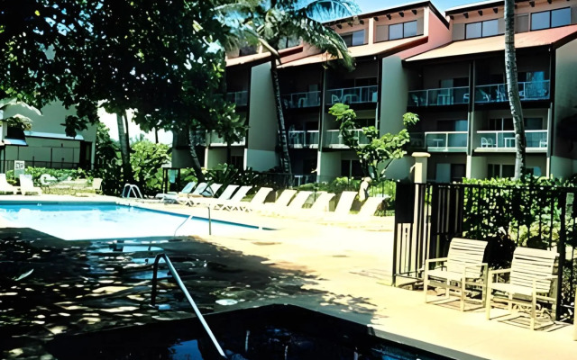 Kapaa Shore 117 by RedAwning