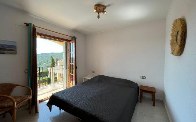 Beautiful holiday home in Calonge with private pool