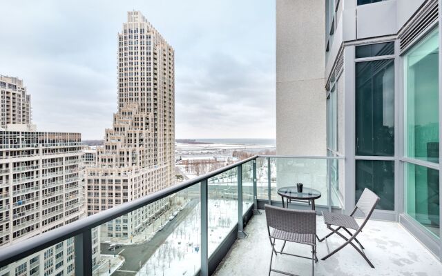 Penthouse with CN Tower view