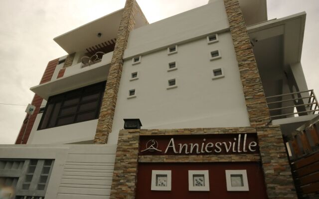 Anniesville Condotel