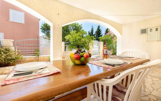 Apartments Maja in Rogoznica