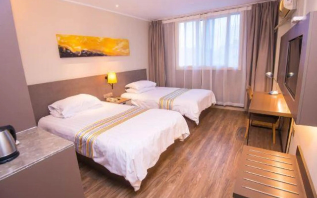 Pebble Motel(Zhenjiang Suning Plaza)