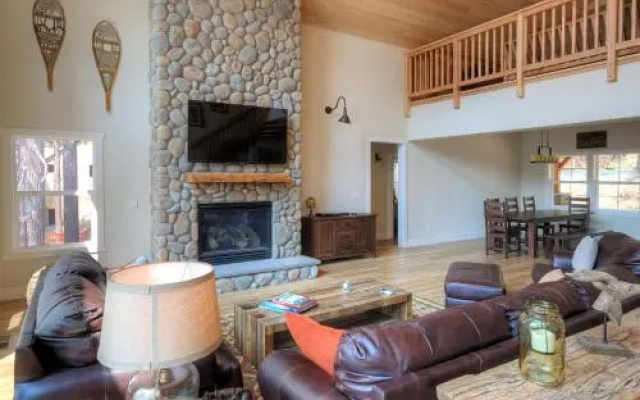 River Rock - 3BR/2BA + Loft