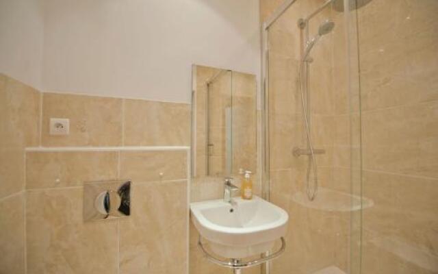 Le Manoir De Canet D'Aude