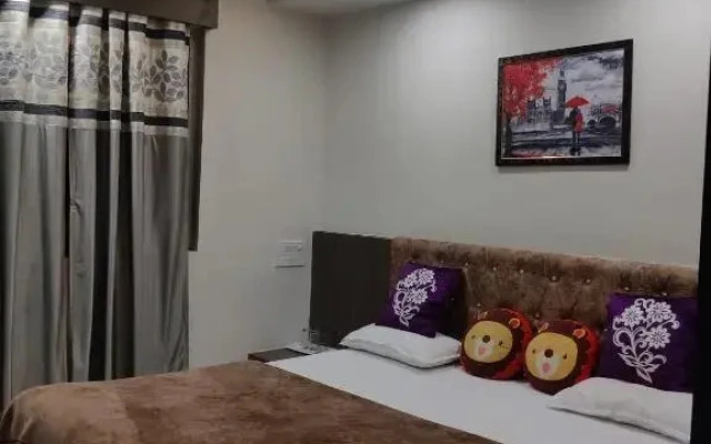 Hotel Centre Point by OYO Rooms