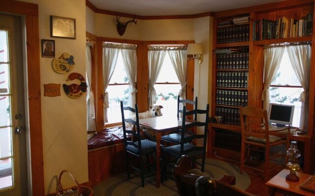 Whiteface Farm Adirondack Bed and Breakfast
