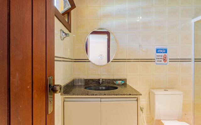 GB18 Maravilhosa Casa Pé na Areia