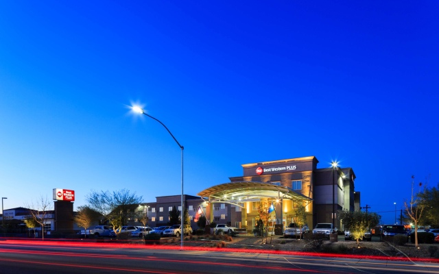 Best Western Plus Henderson Hotel