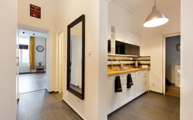 BPM-Kate's Central Home In Budapest