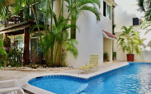 Chan Bahlum By Select