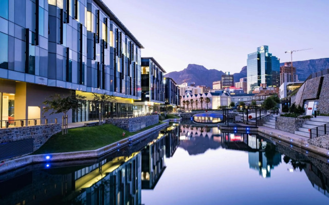 Holiday Inn Express Cape Town City-Centre by IHG