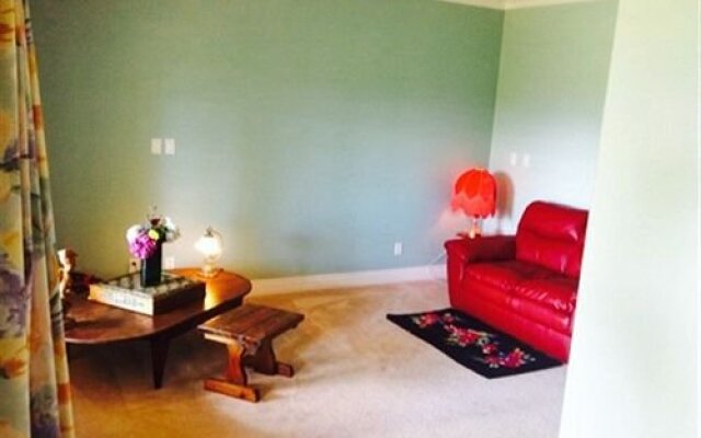Flavorite Retreat and B&B