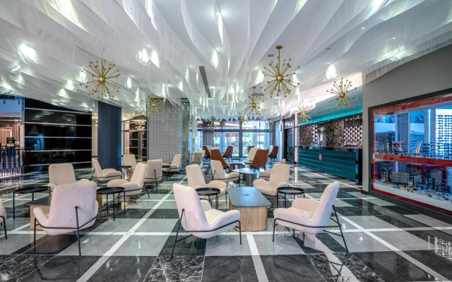 Arnor De Luxe Hotel