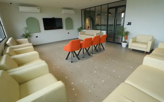 Hotel City Express By Downtown Udaipur