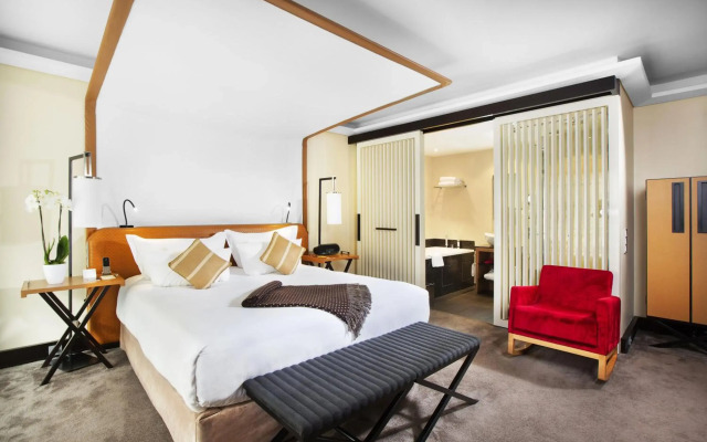 Five Seas by Inwood Hotels