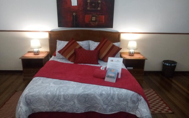 Oasis Country Lodge