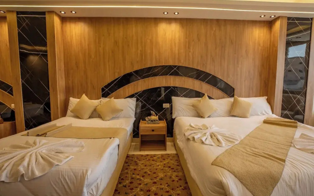 The Muse Pyramids INN