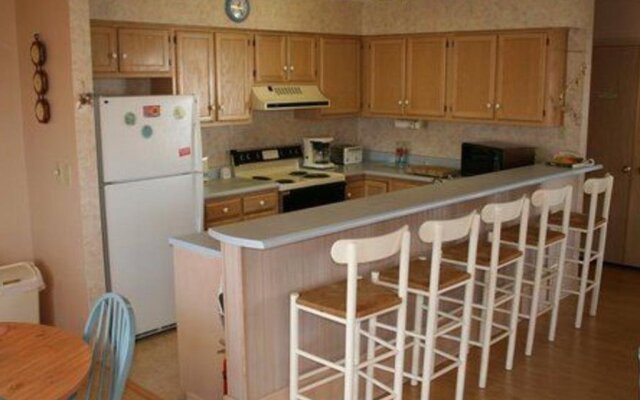 Pirate's Pride 3 Bedroom Home by RedAwning