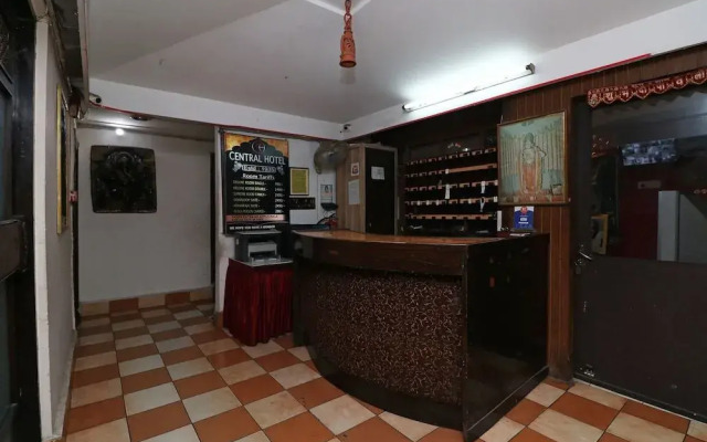 OYO 29826 Central Hotel