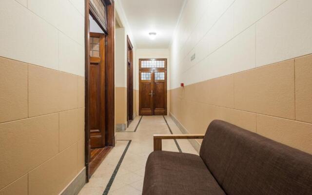 Sarmiento Flats